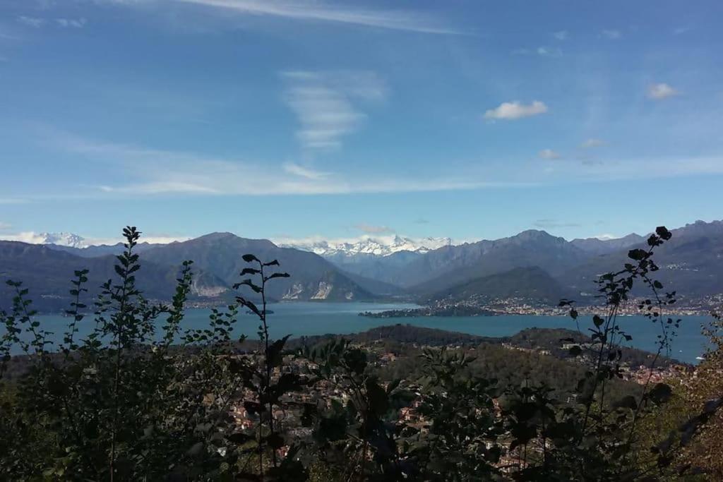 Lago Maggiore - Loft Apartment Ispra Exterior photo